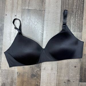 Soma Black Vanishing Back Bra with Adjustable Straps